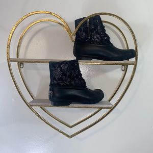 Sperry Saltwater Floral Boots sz. 8